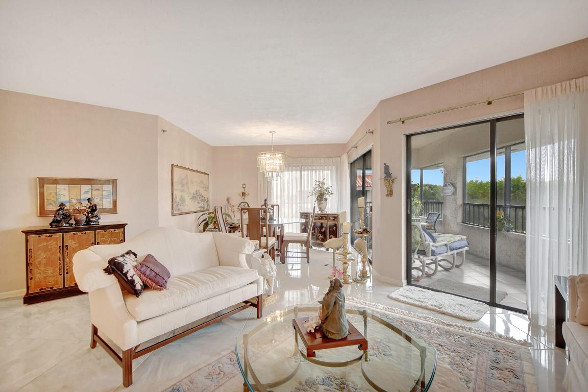 7507 La Paz Boulevard 401