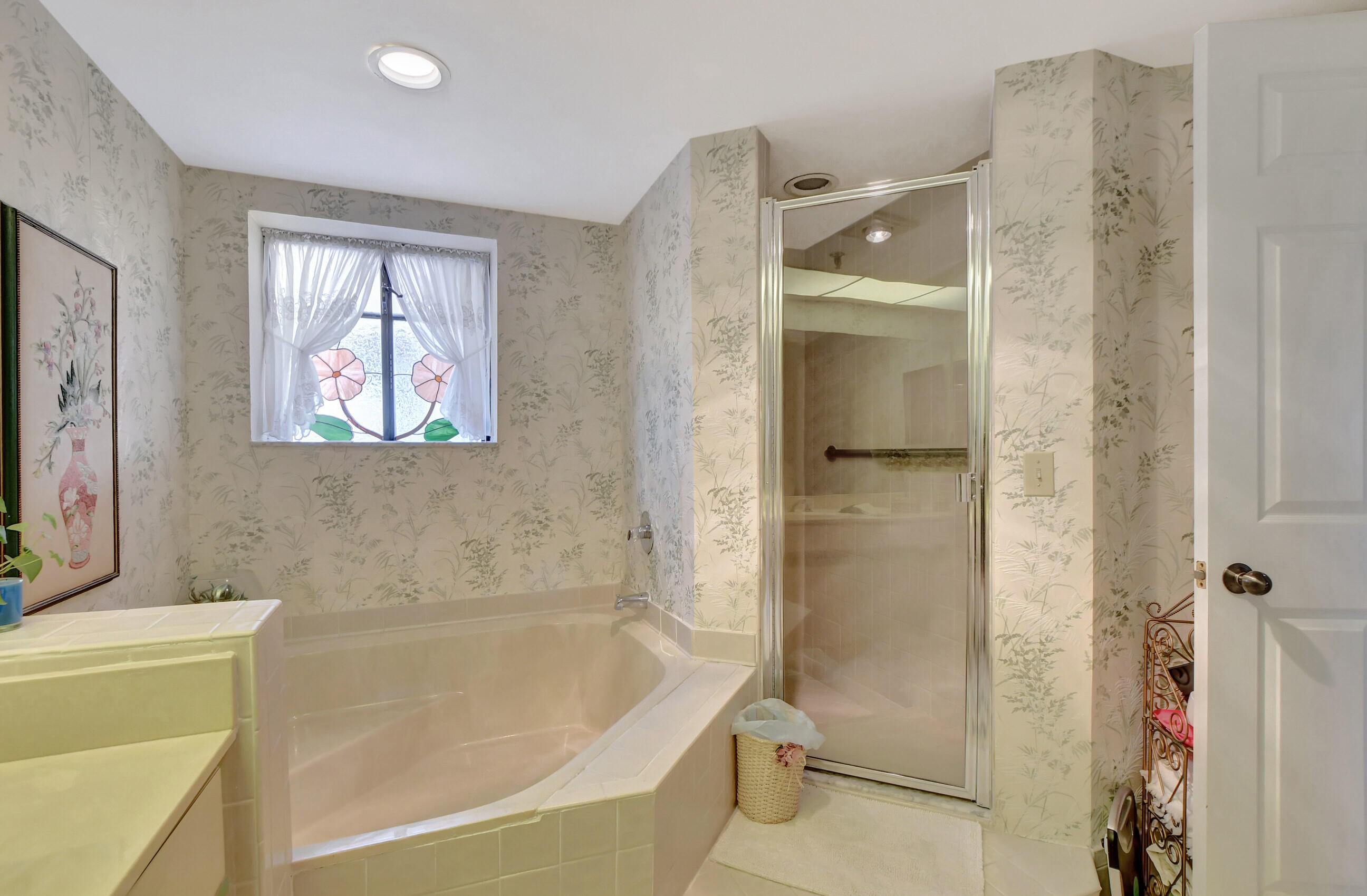 7507 La Paz Boulevard 401