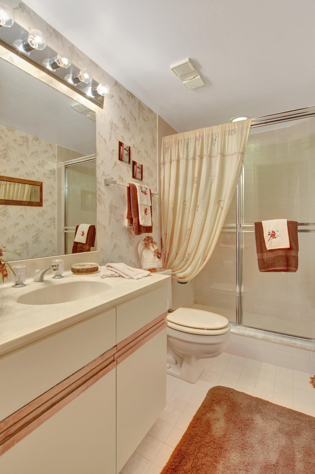 7507 La Paz Boulevard 401