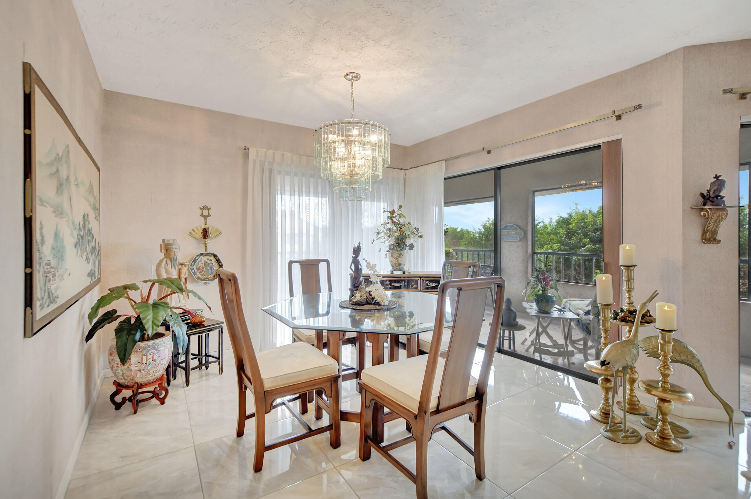 7507 La Paz Boulevard 401