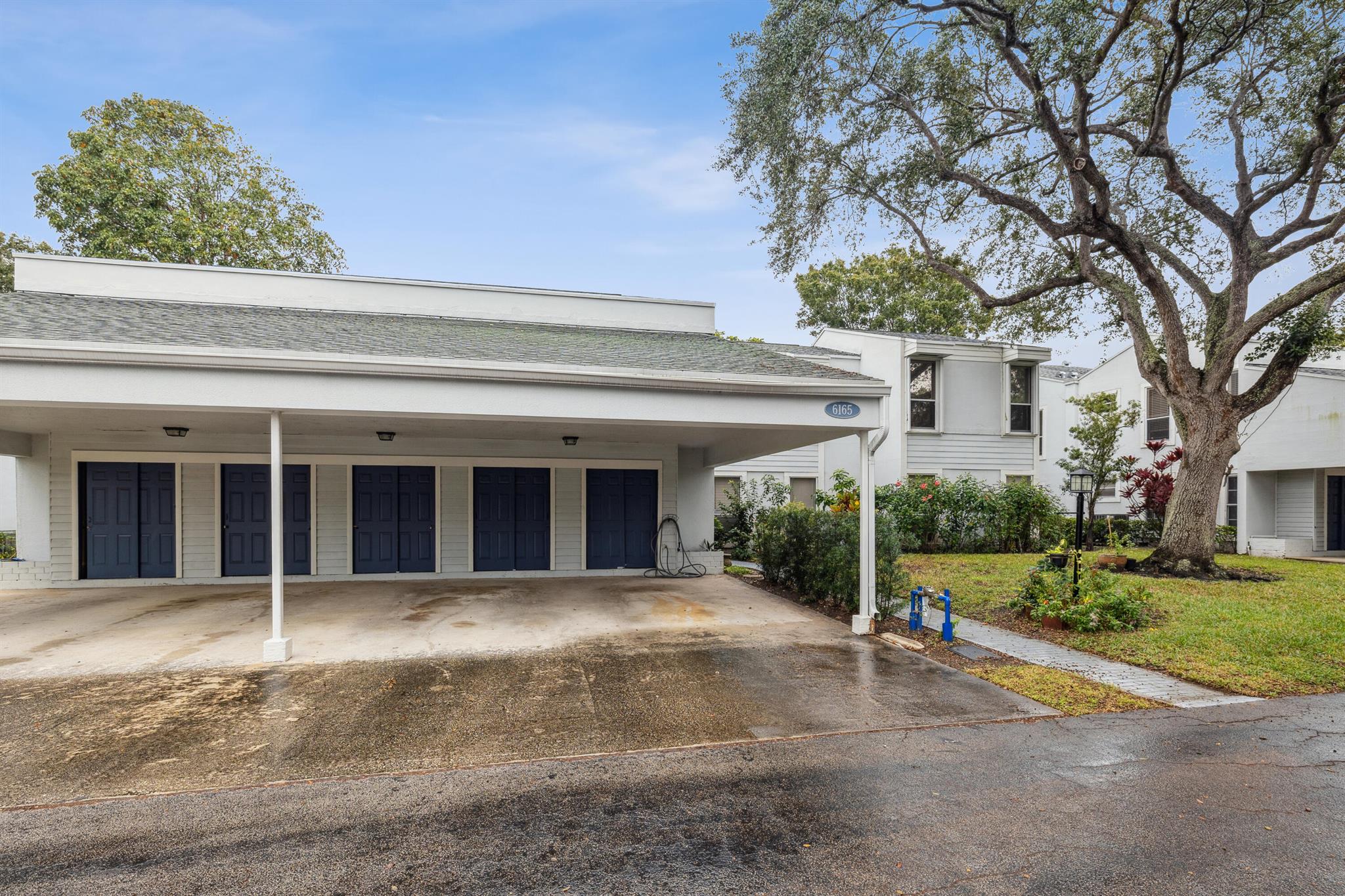 6165 Old Court Road 123