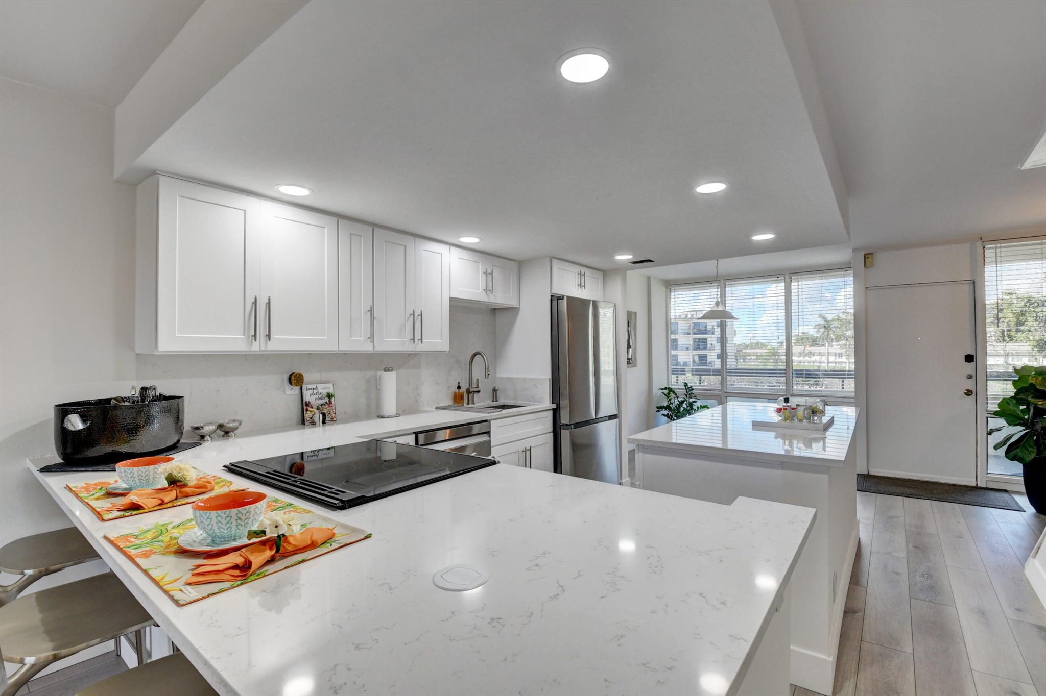 1401 S Federal Hwy Highway 215