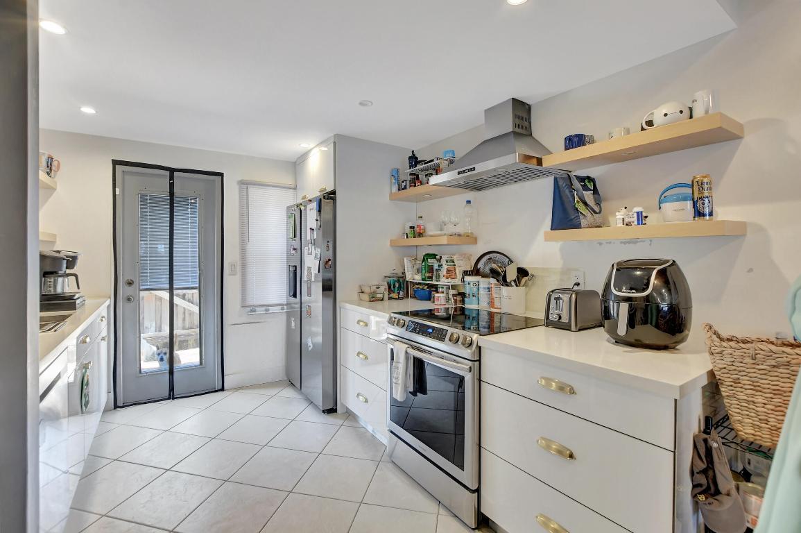 1845 NW 4th Avenue 22