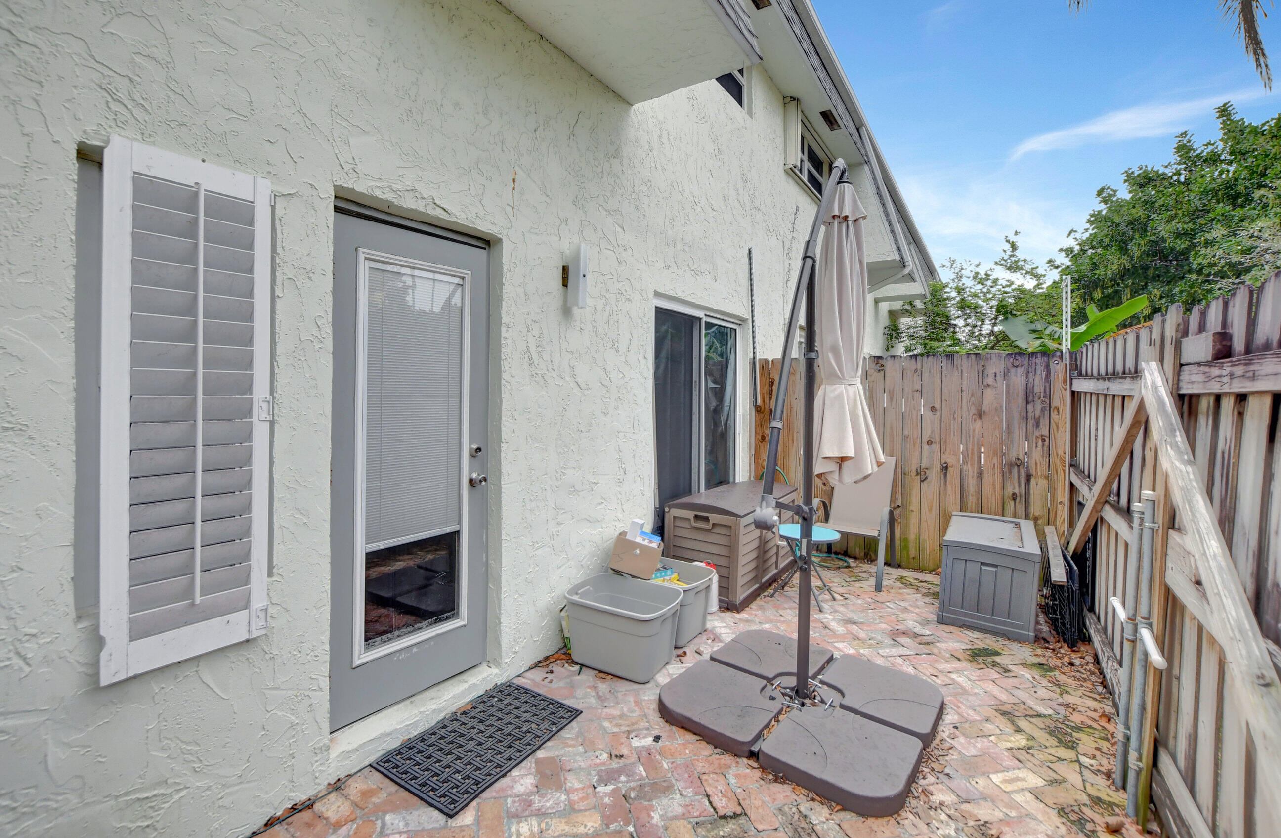 1845 NW 4th Avenue 22