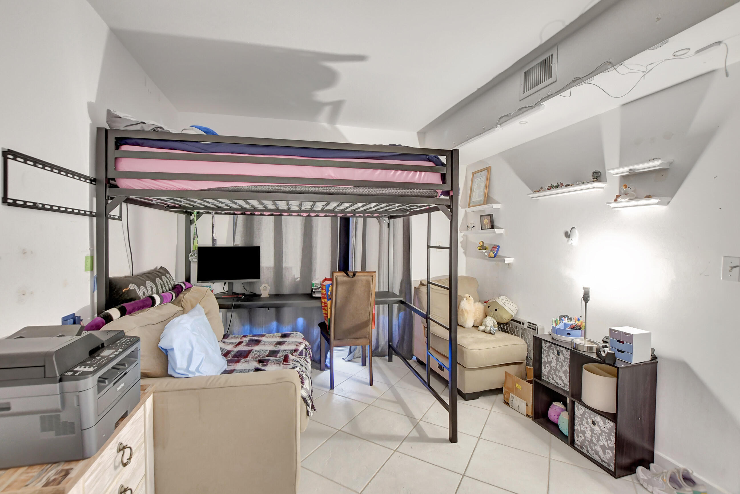 1845 NW 4th Avenue 22