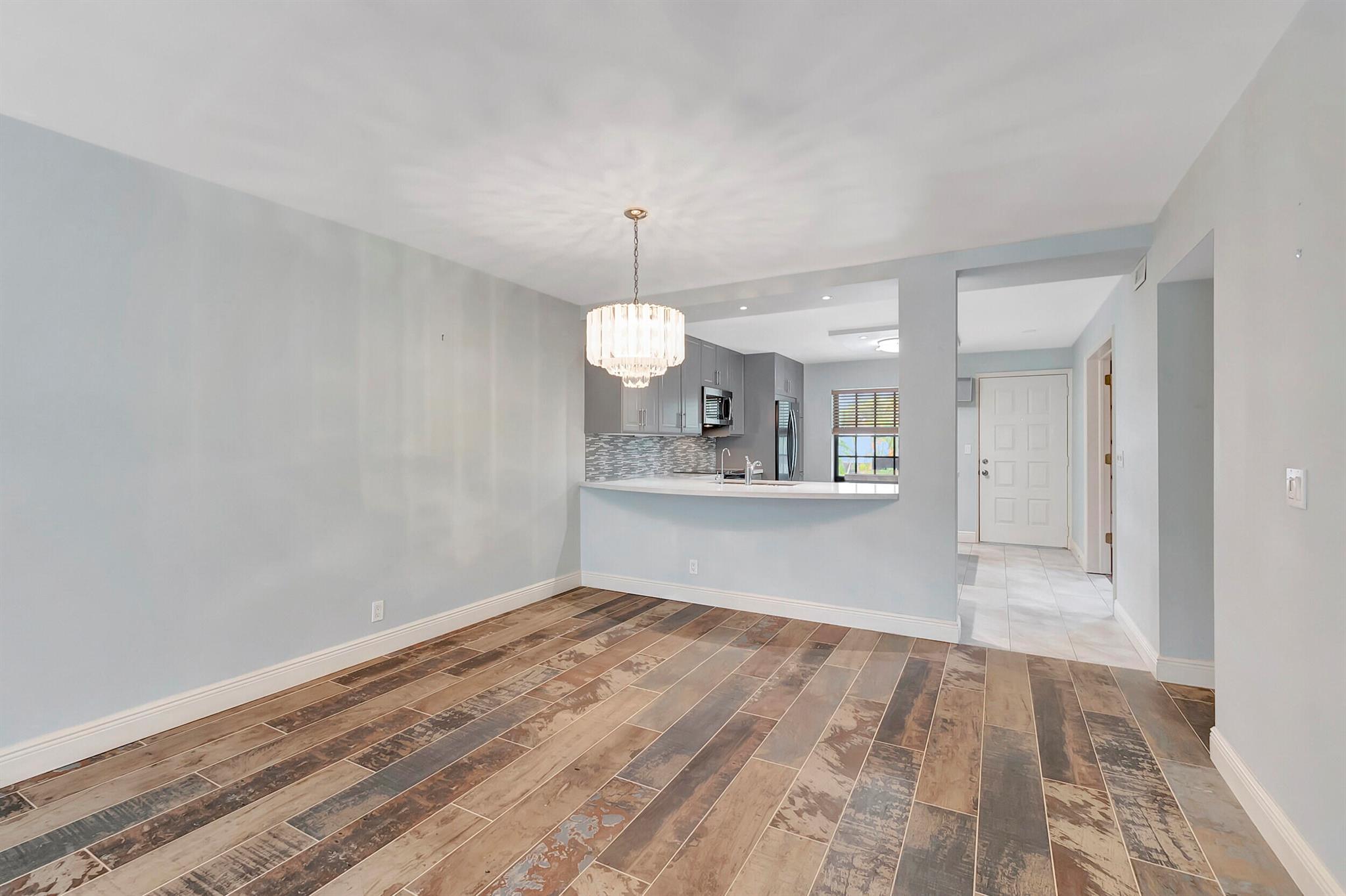 3000 Florida Boulevard 206-D