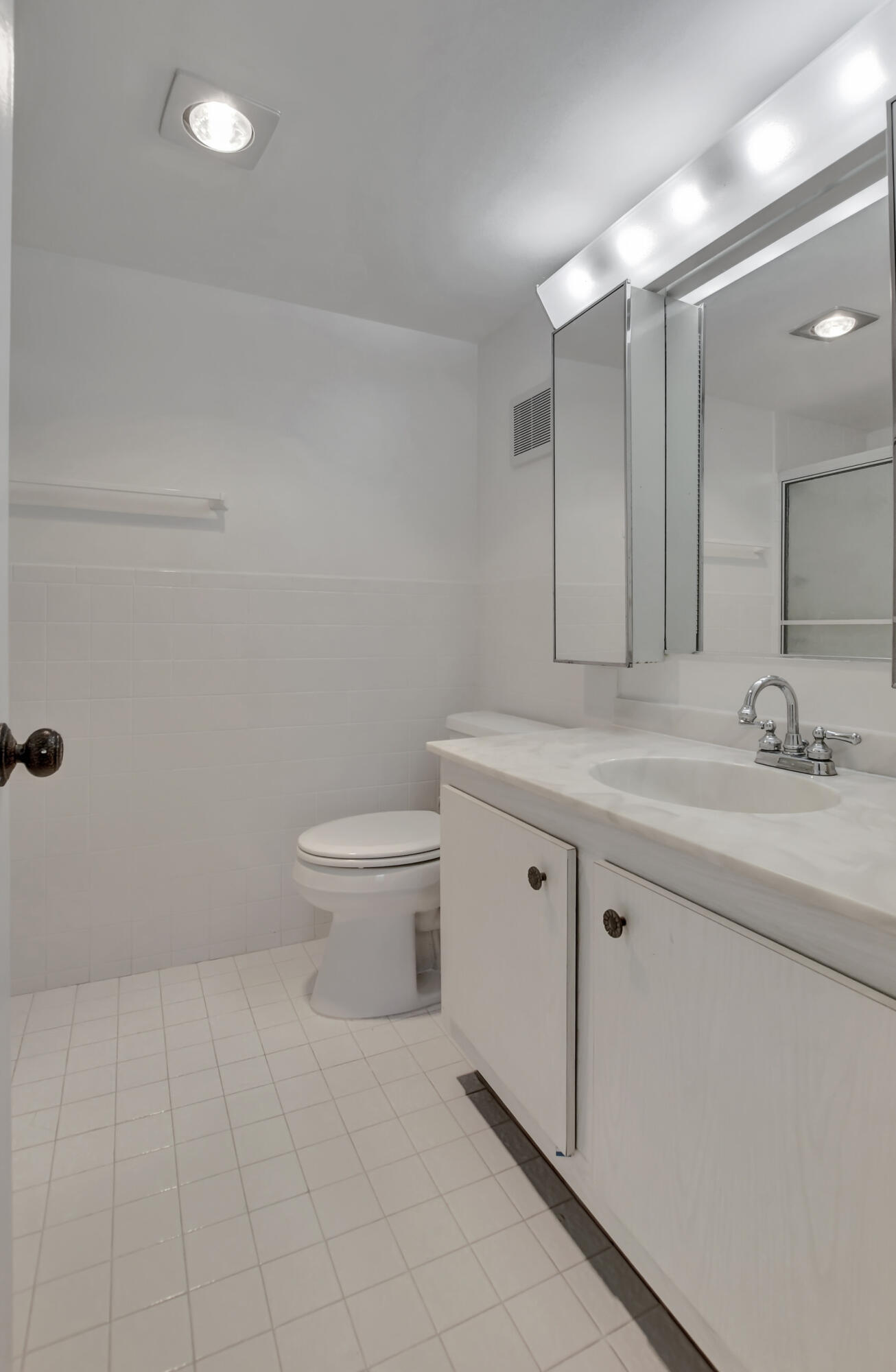 299 NW 52nd Terrace 1230