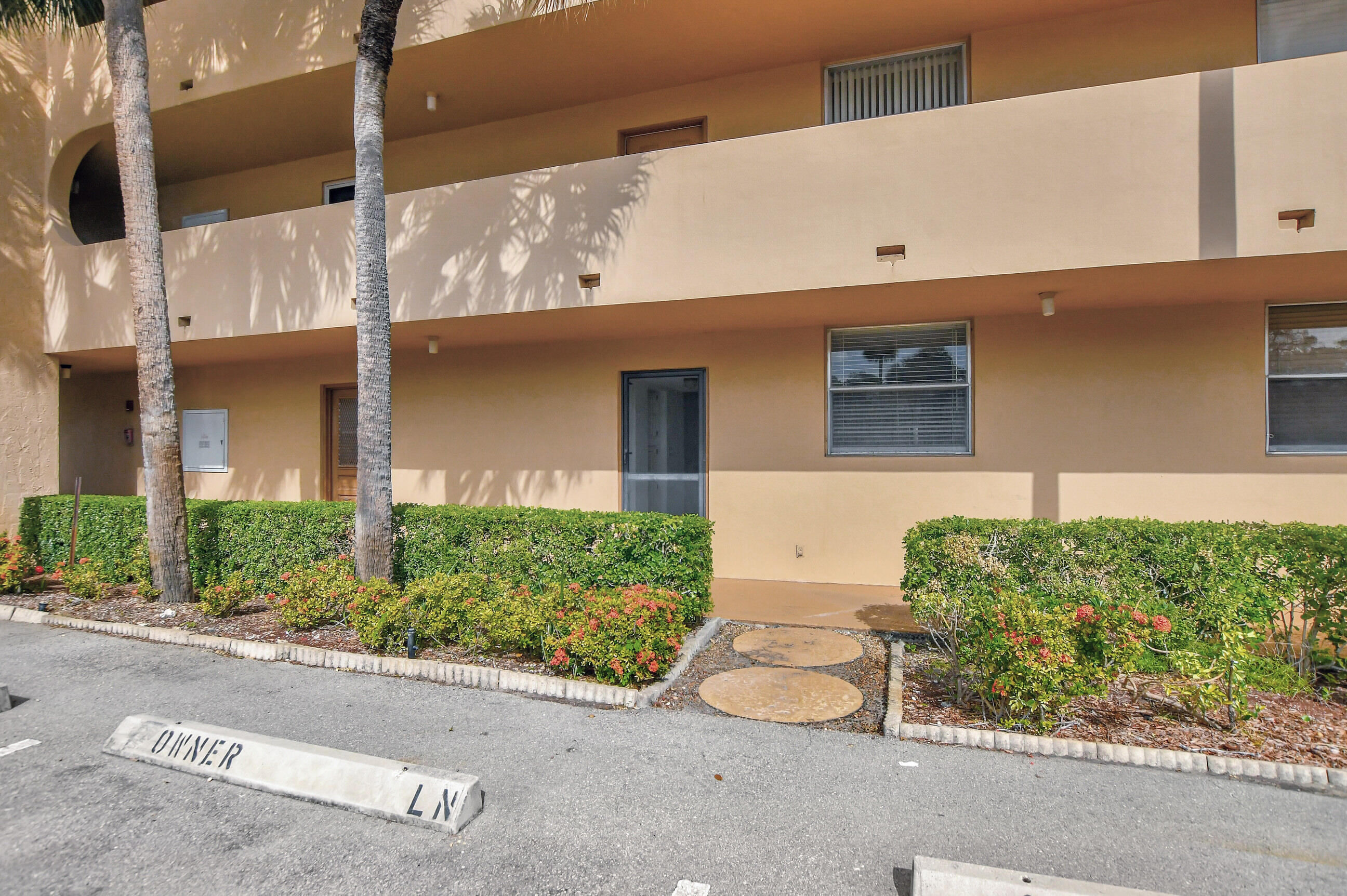 299 NW 52nd Terrace 1230