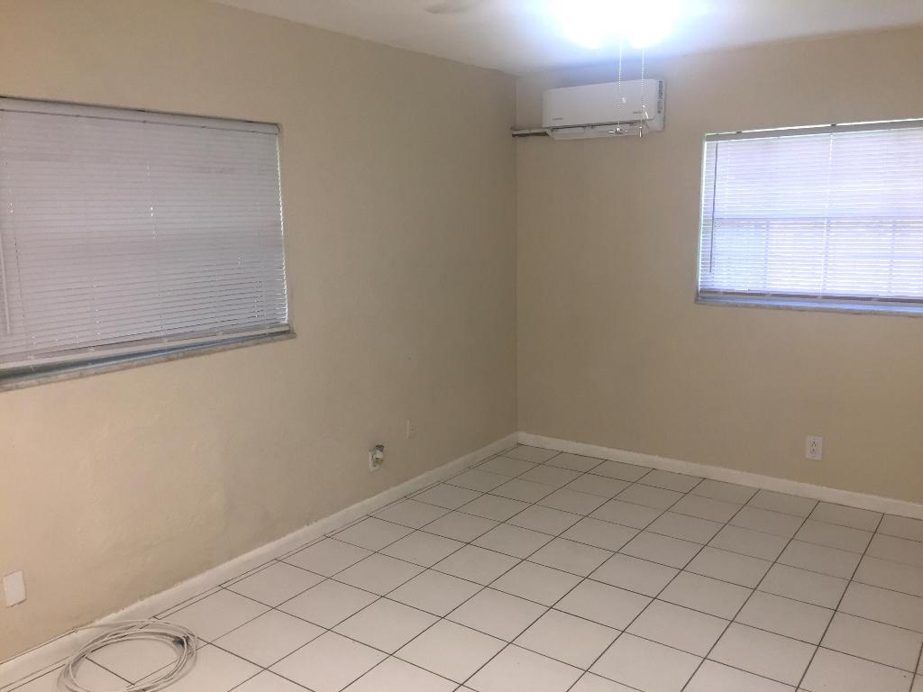 1480 NW 20th Court A-D