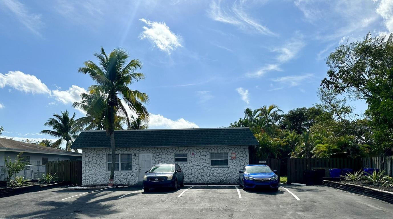 1480 NW 20th Court A-D