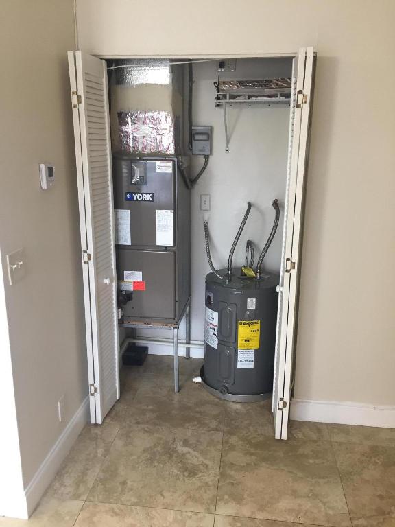 1480 NW 20th Court A-D