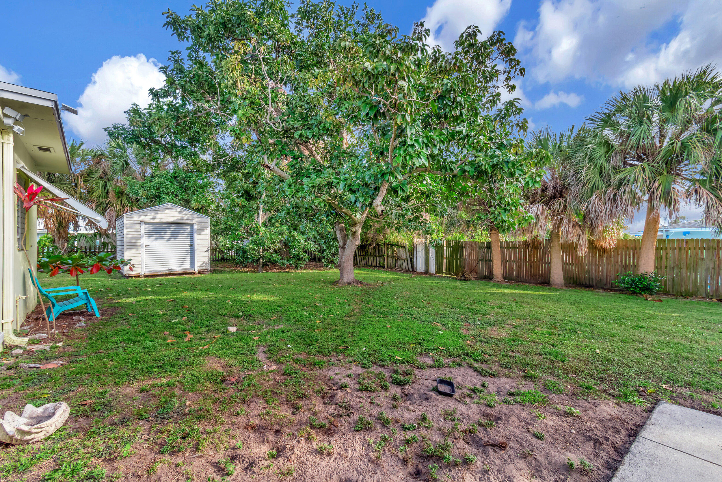 109 Avocado Road