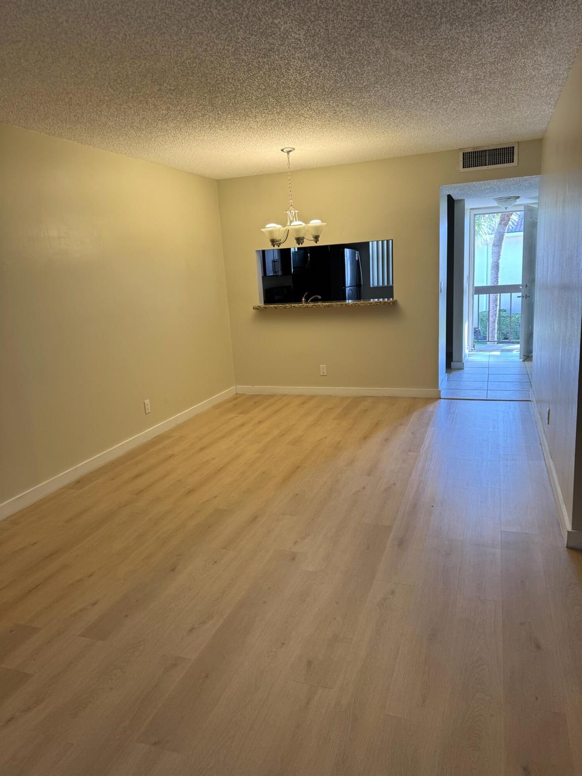 6796 Palmetto Circle S 203