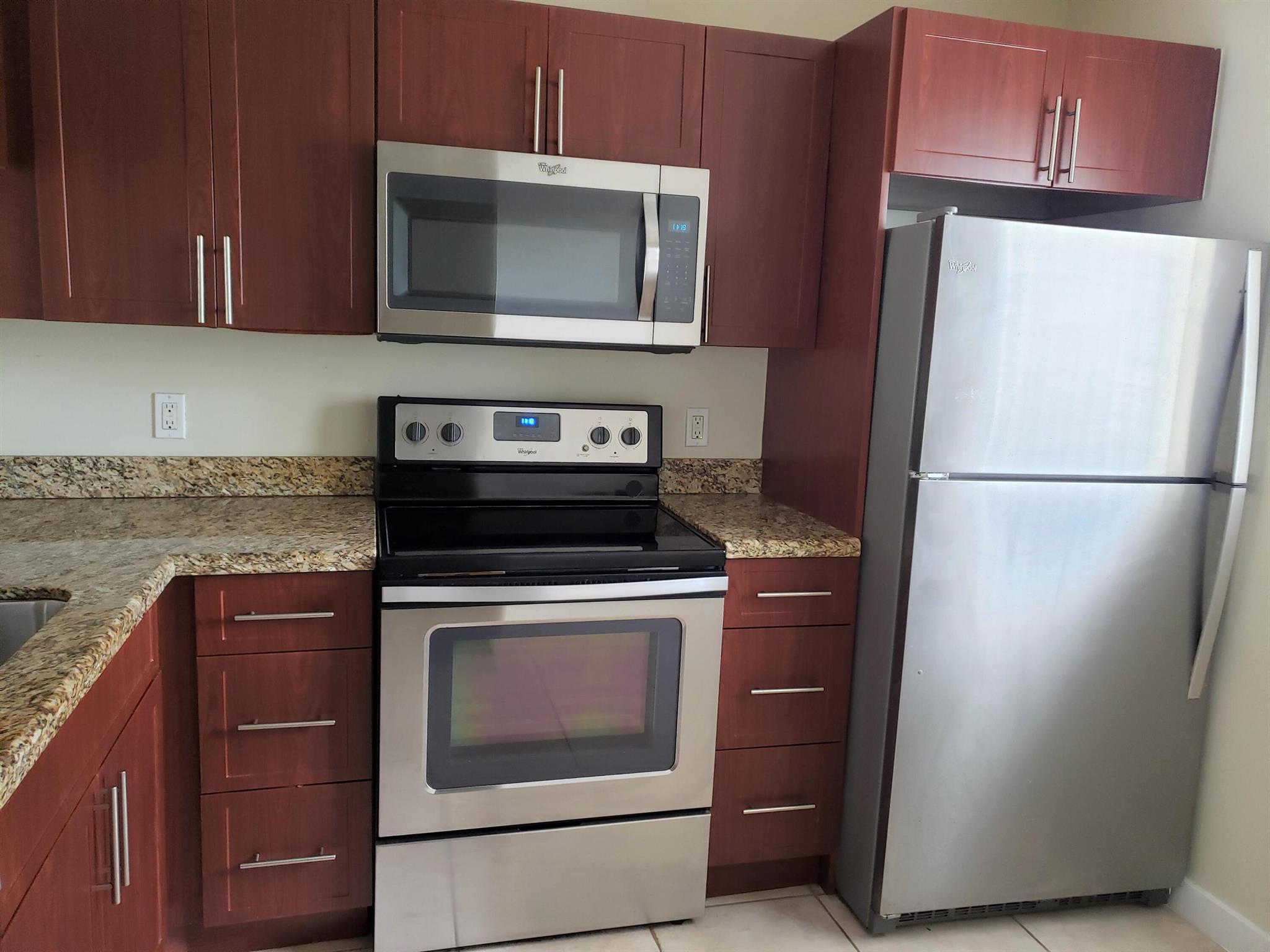 6796 Palmetto Circle S 203