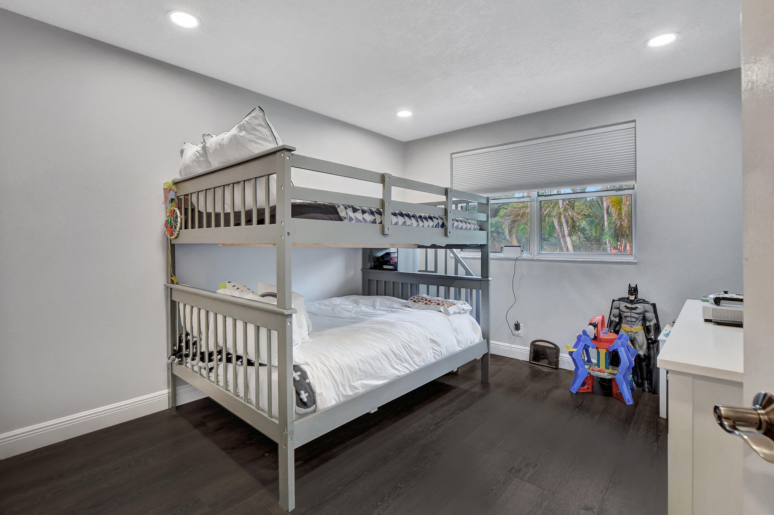 2112 NW 53rd Street