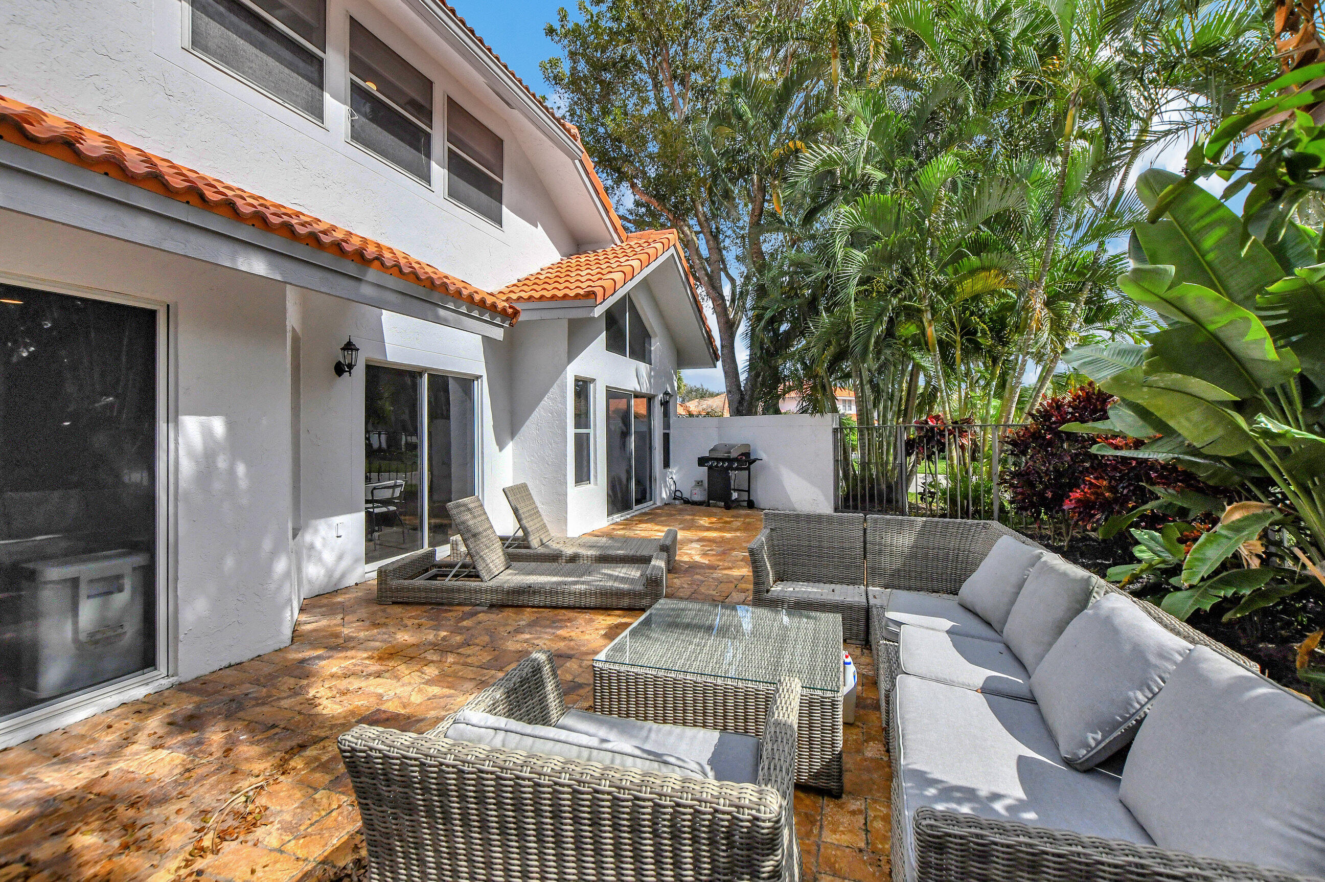 2112 NW 53rd Street