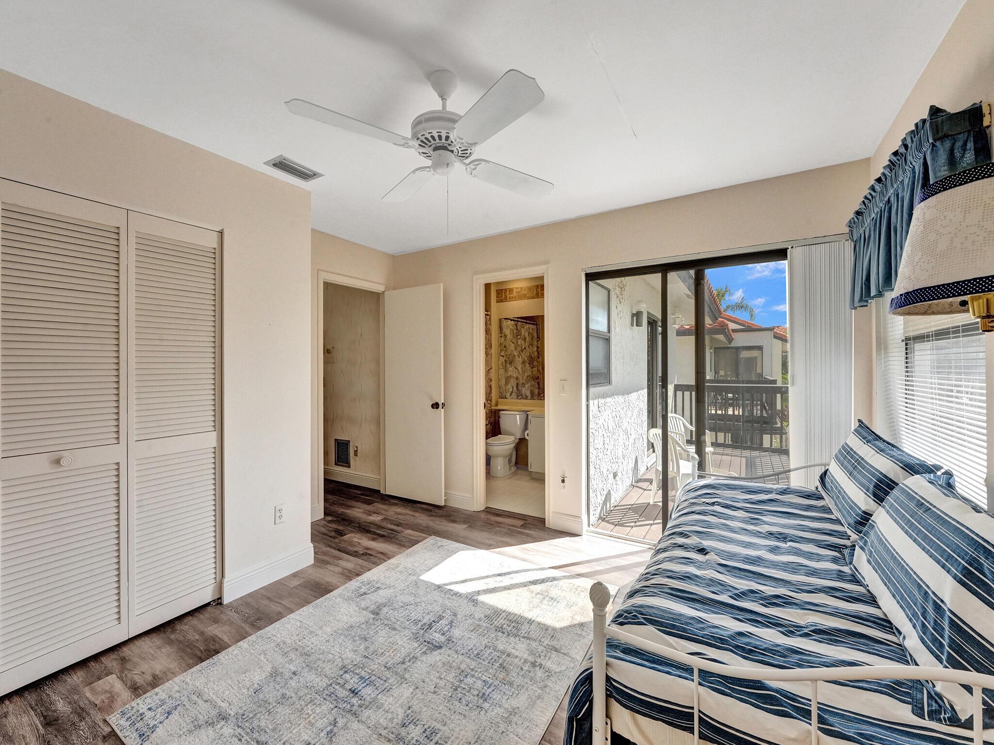 5859 Fox Hollow Drive E