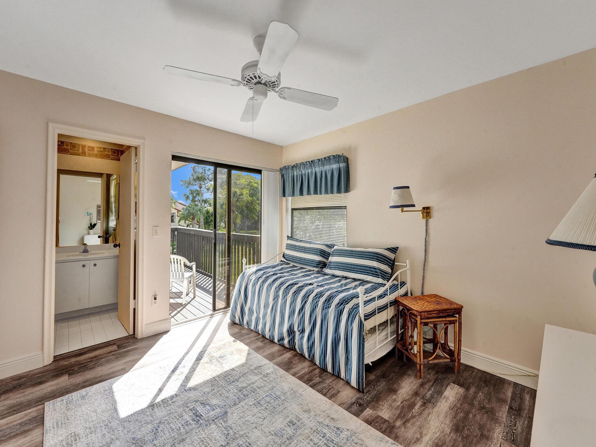 5859 Fox Hollow Drive E