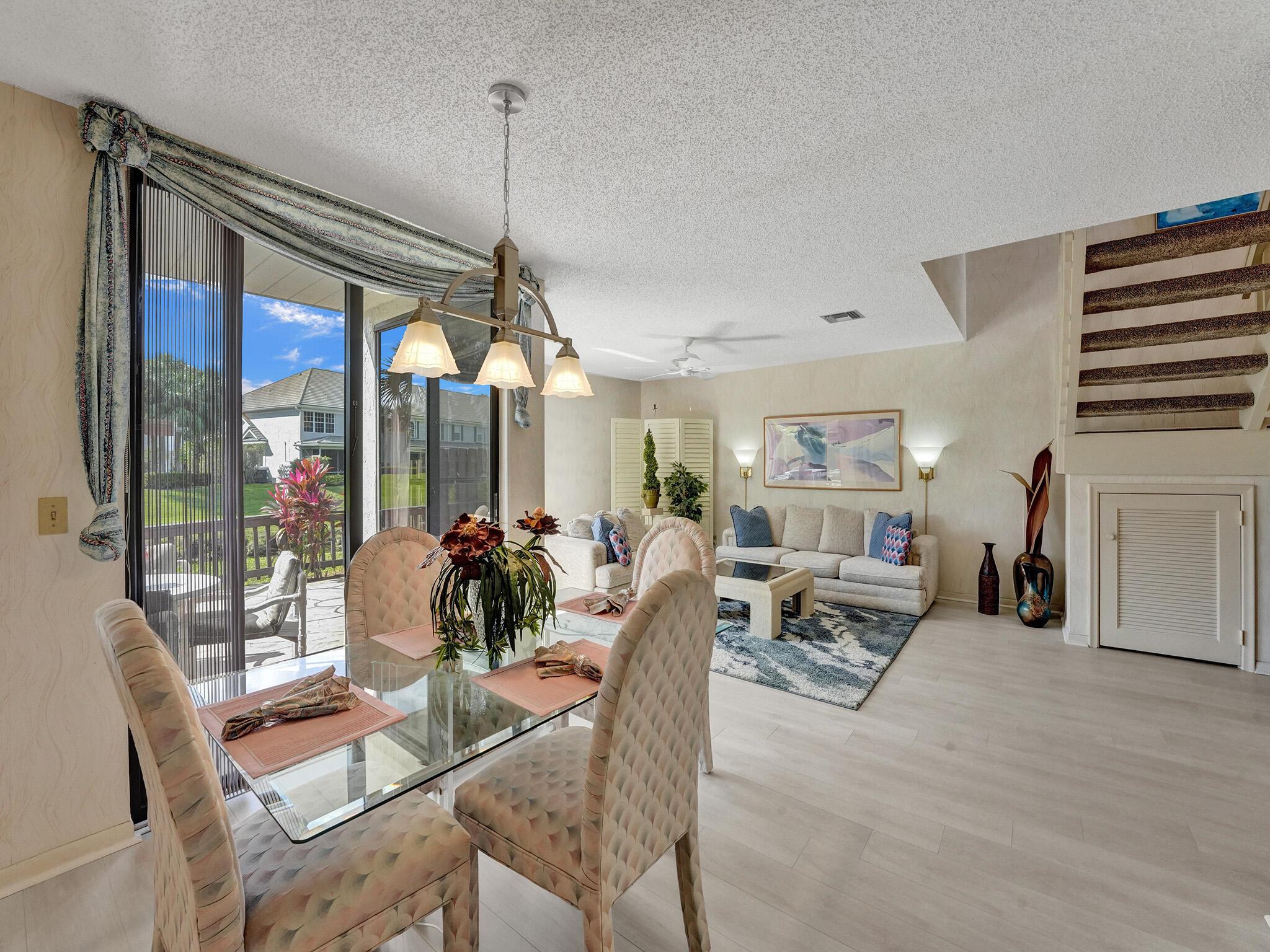 5859 Fox Hollow Drive E