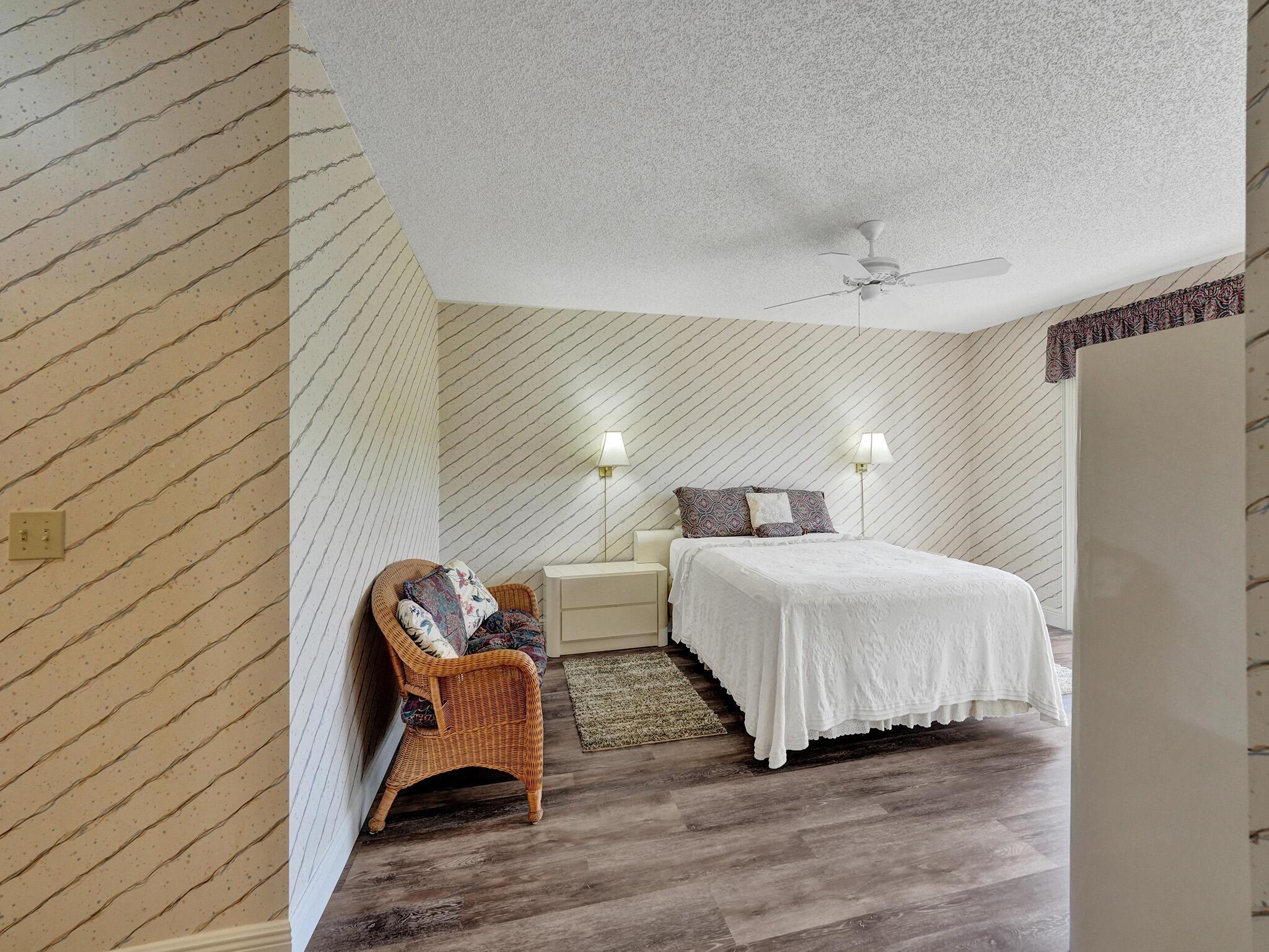 5859 Fox Hollow Drive E