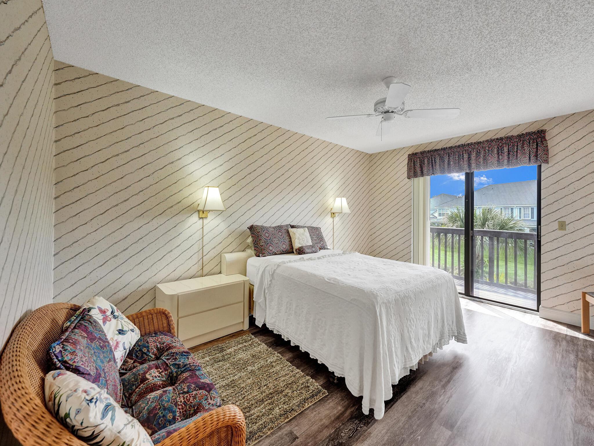 5859 Fox Hollow Drive E