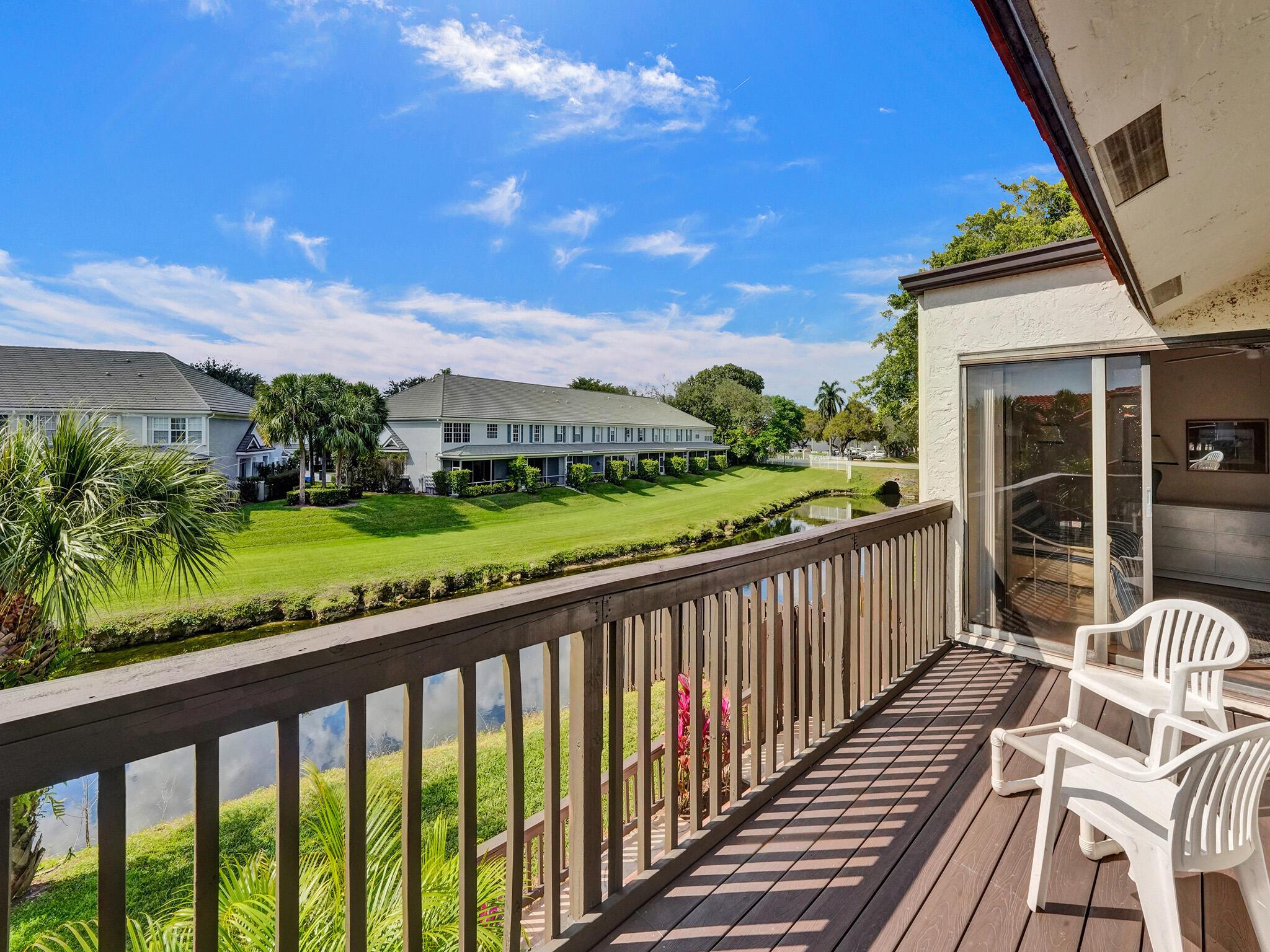 5859 Fox Hollow Drive E