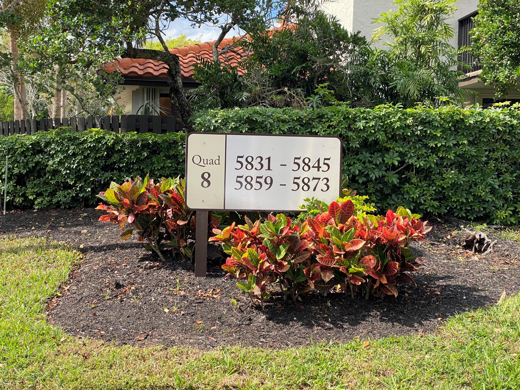 5859 Fox Hollow Drive E