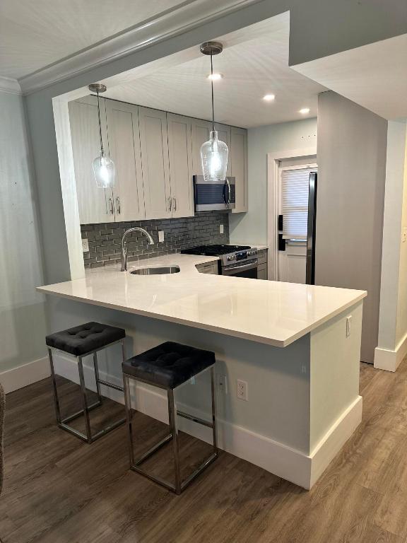 200 E Royal Palm Road 4080