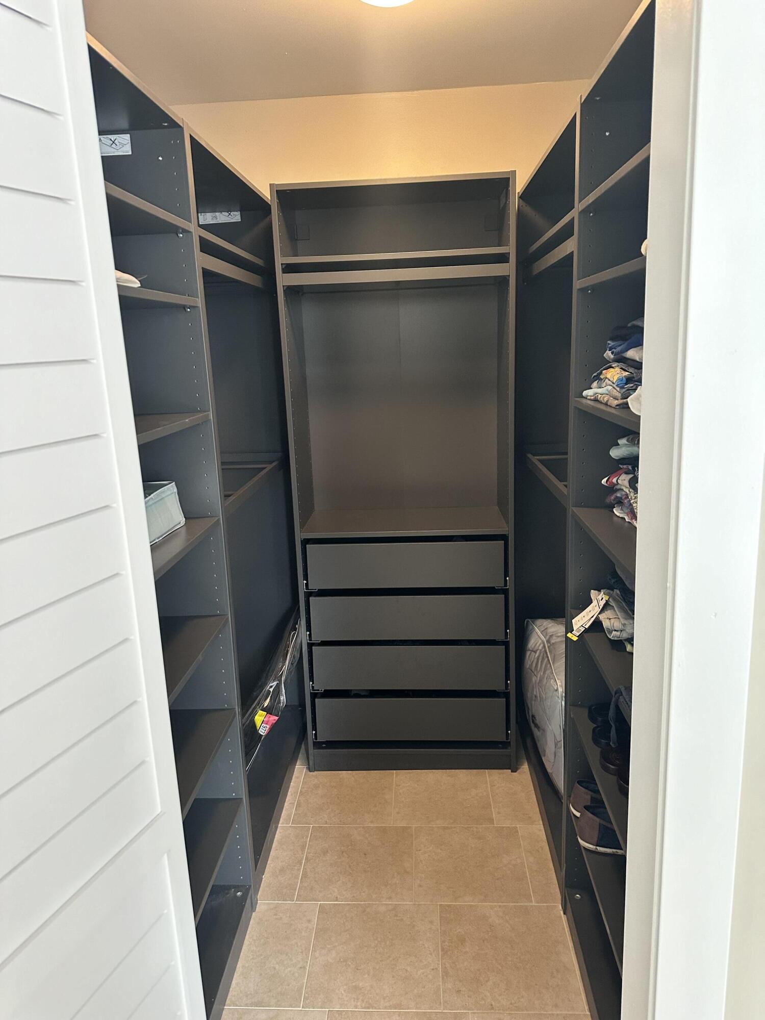 22 Royal Palm Way 2040