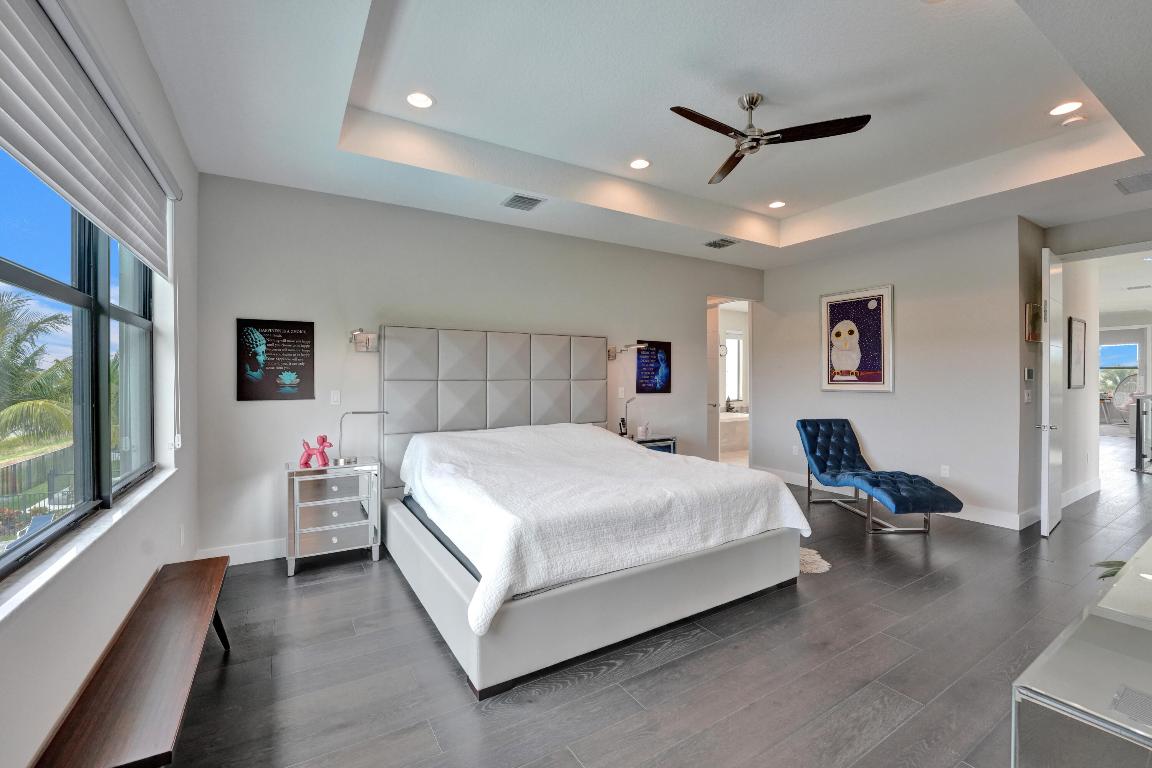 17225 Windy Pointe Lane