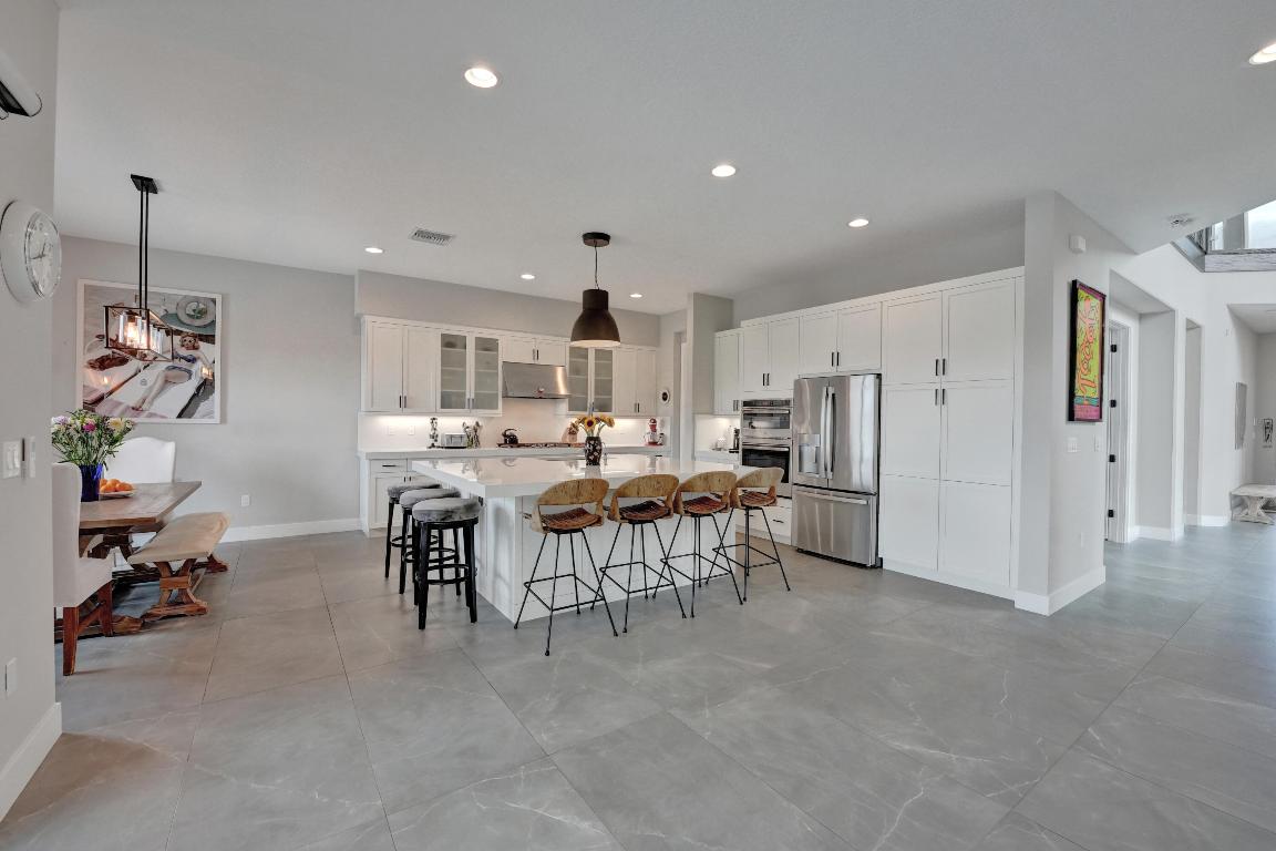 17225 Windy Pointe Lane