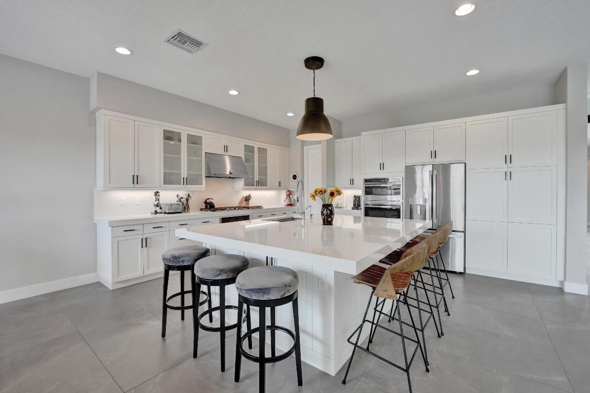 17225 Windy Pointe Lane