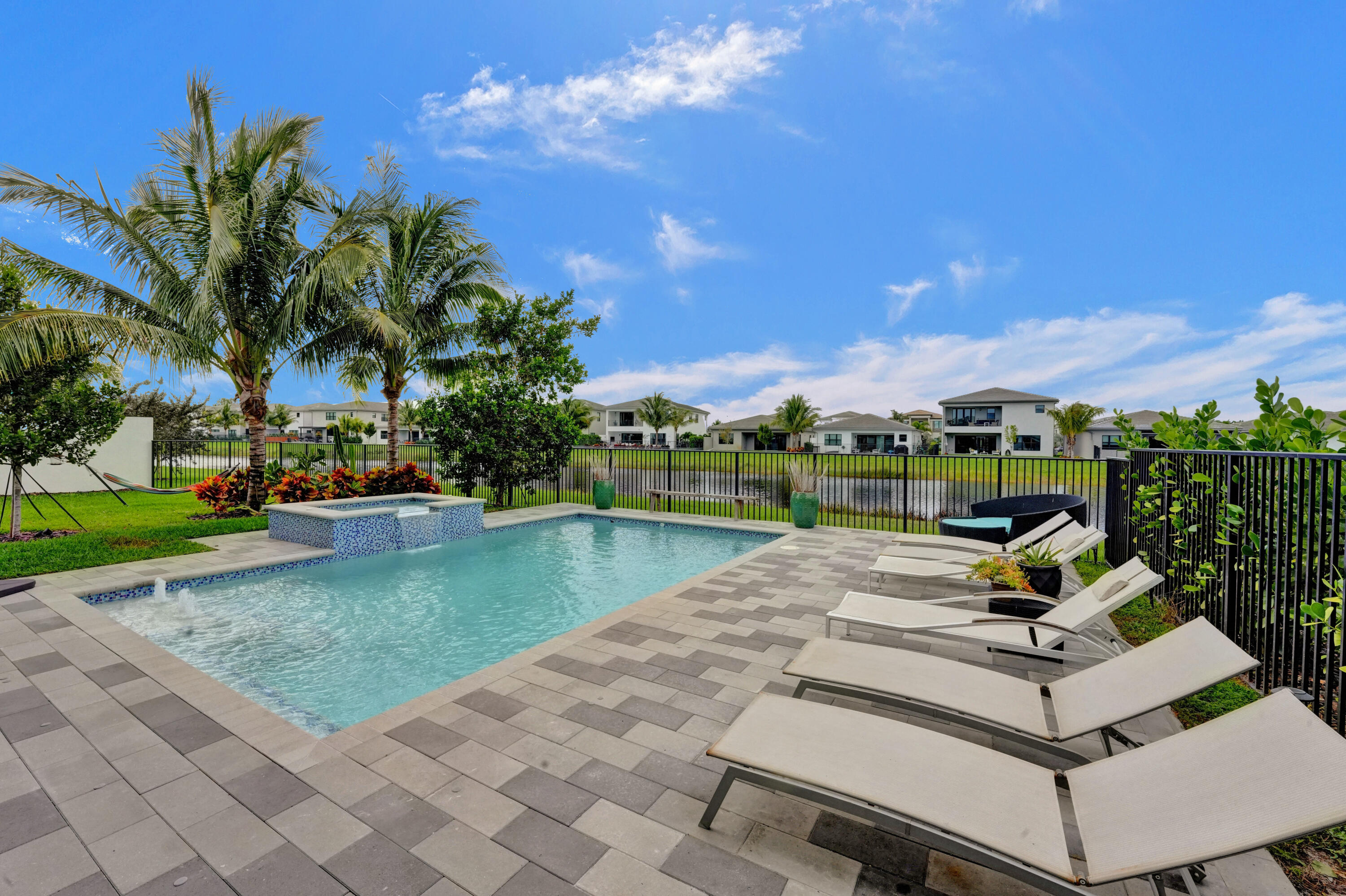 17225 Windy Pointe Lane