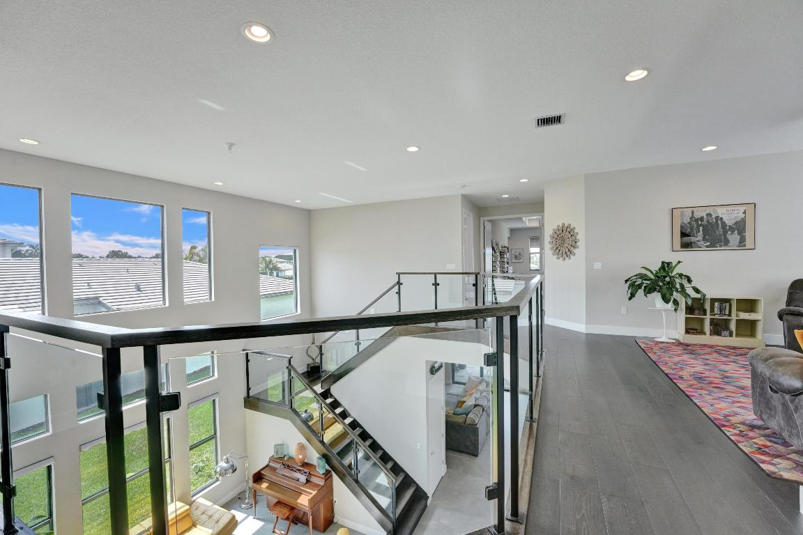 17225 Windy Pointe Lane