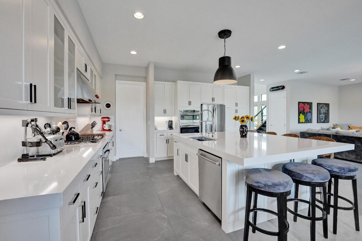 17225 Windy Pointe Lane