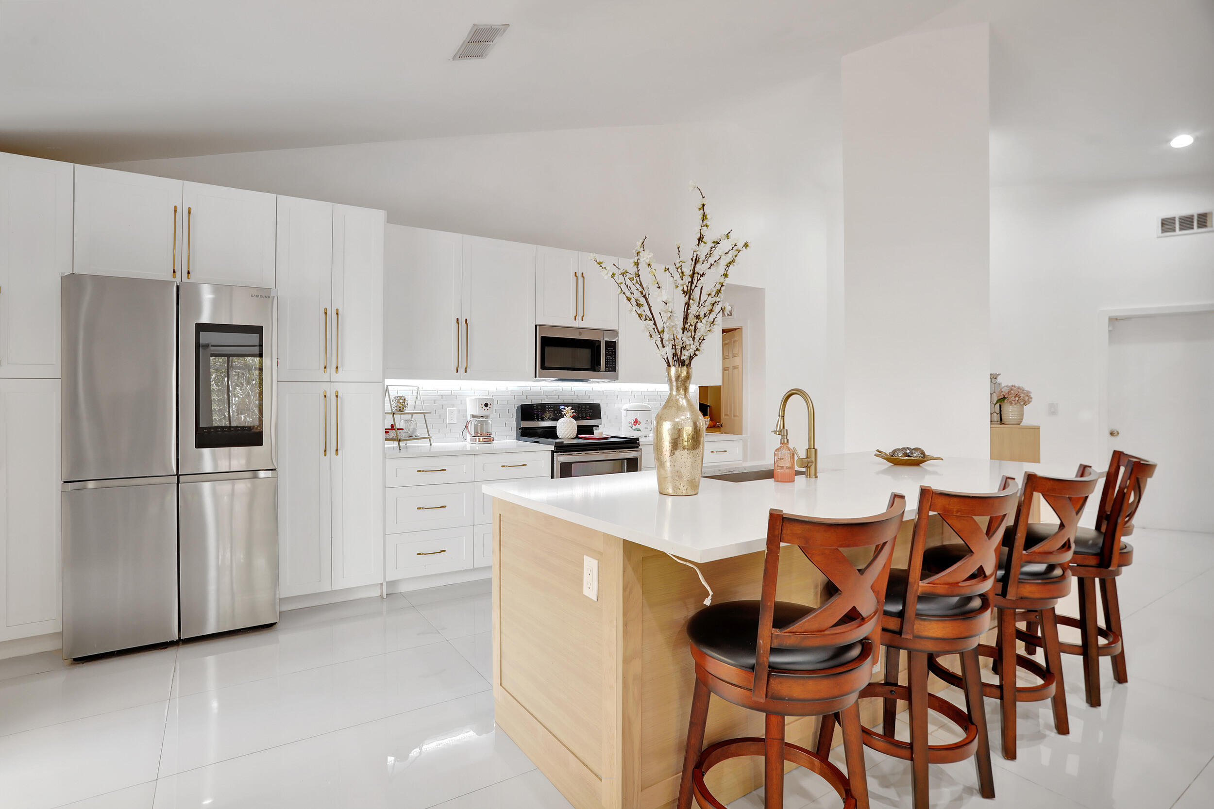 4395 NW 52nd Street