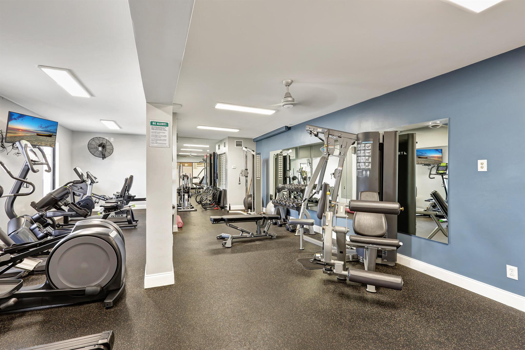 270 Captains Walk 3030