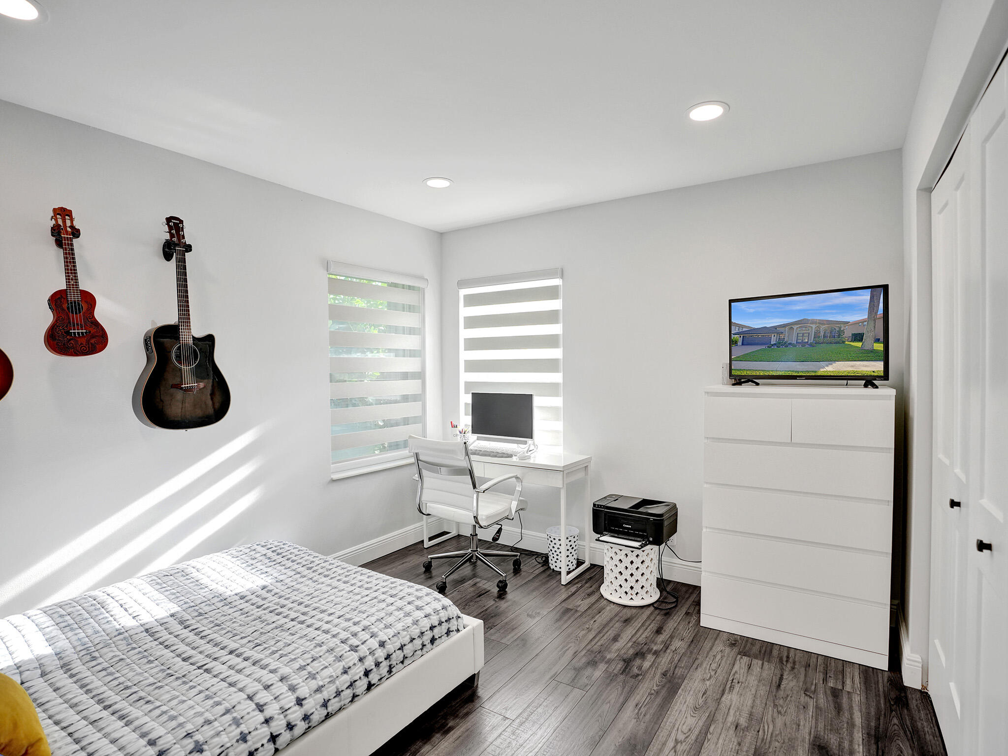 10677 St Thomas Drive