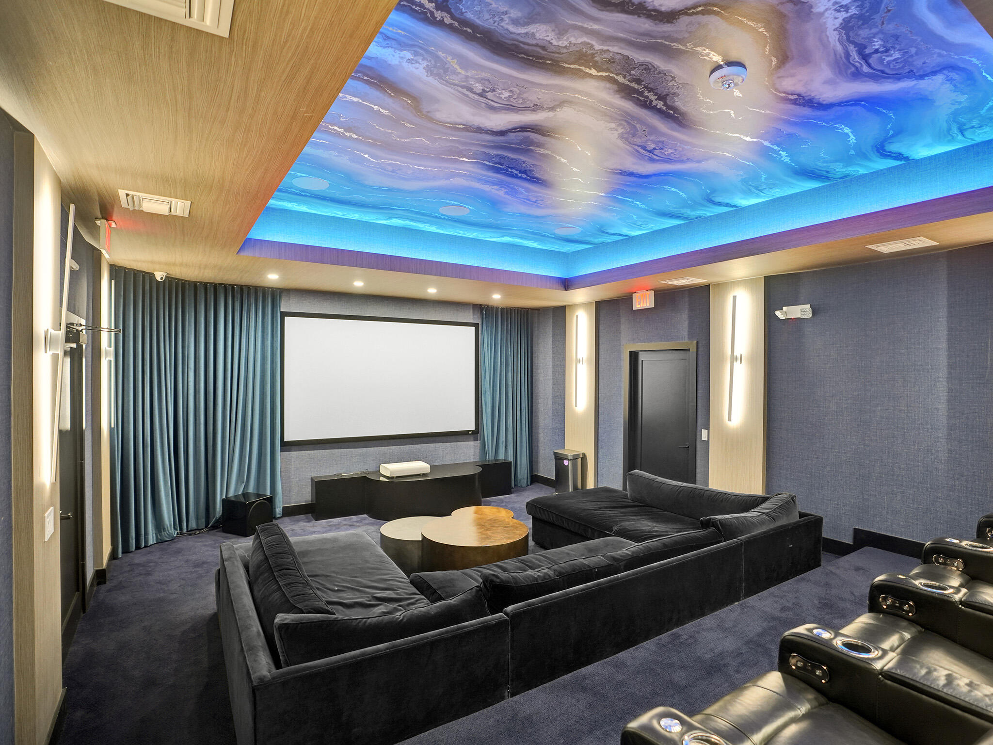 10677 St Thomas Drive