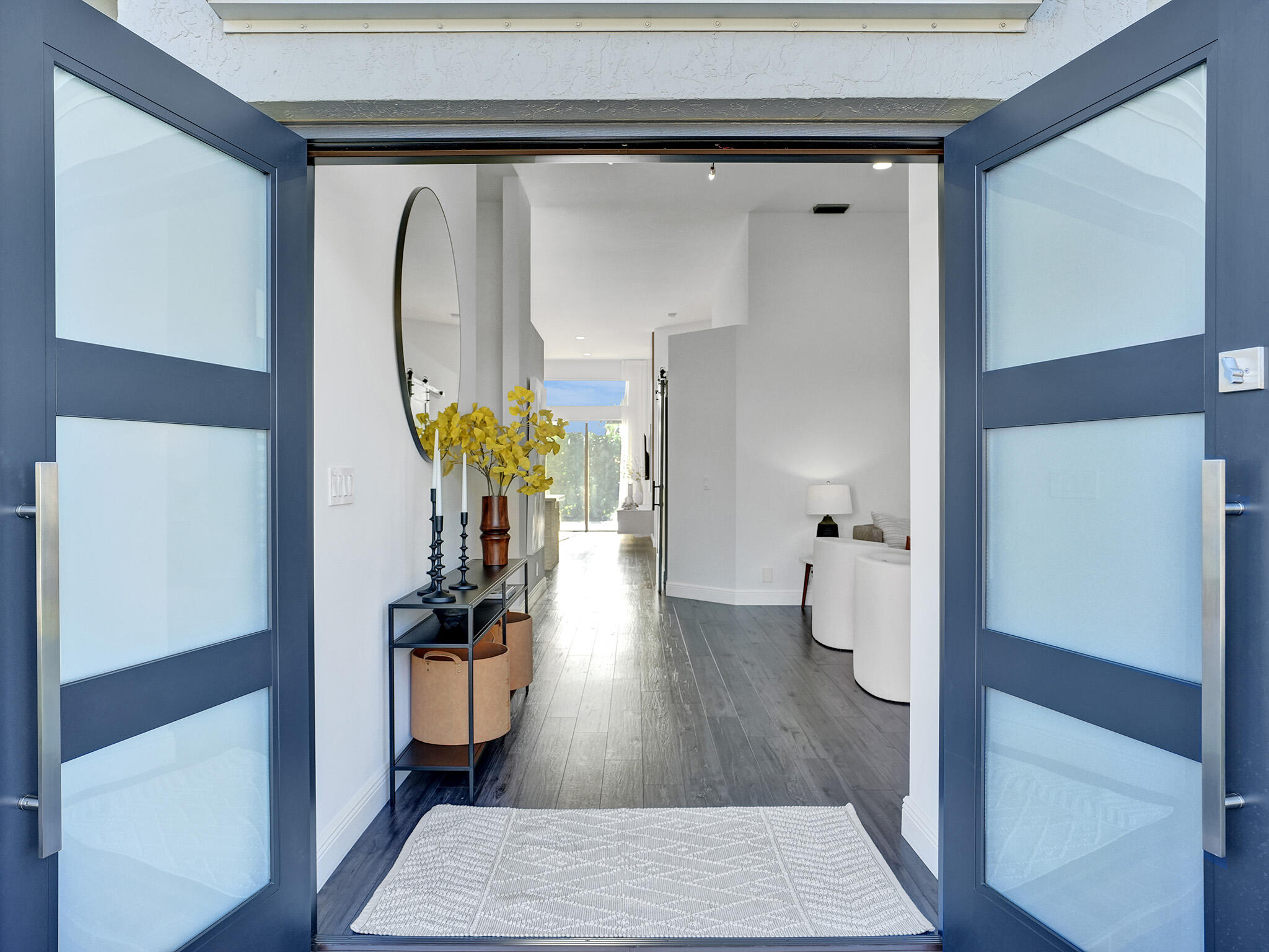 10677 St Thomas Drive