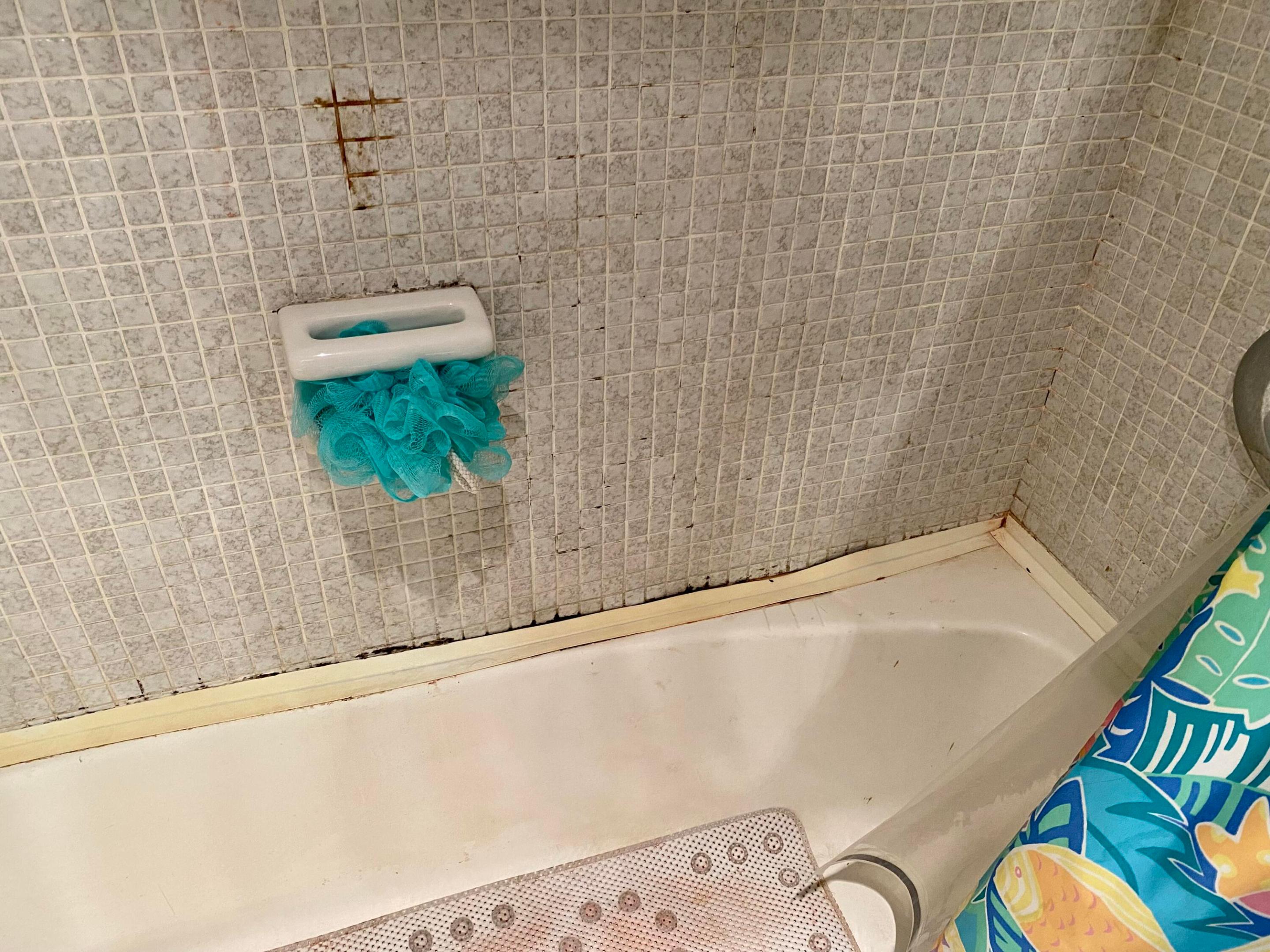 1150 Mahogany Way 201