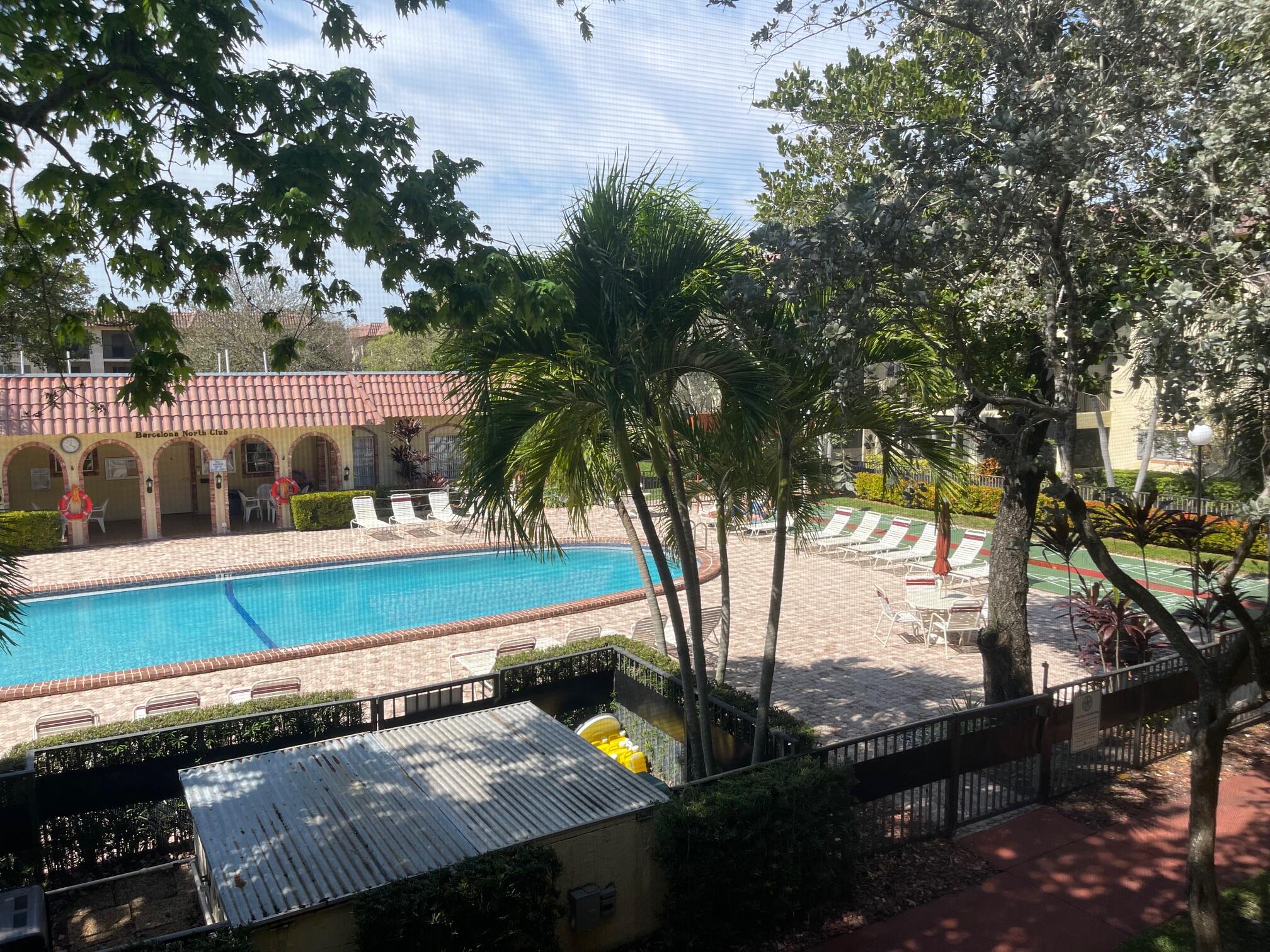 257 S Cypress Road 428