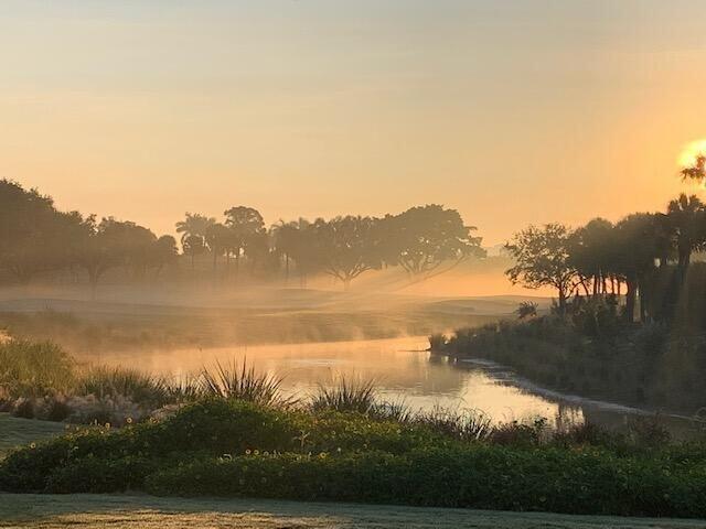 4816 Bocaire Boulevard