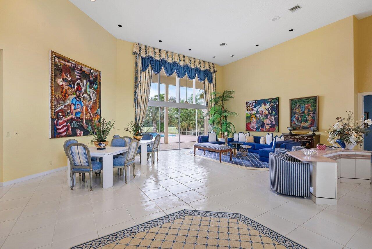 4816 Bocaire Boulevard