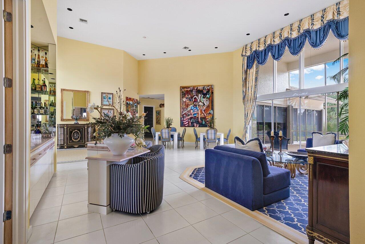 4816 Bocaire Boulevard