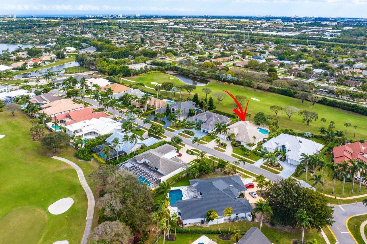 4816 Bocaire Boulevard