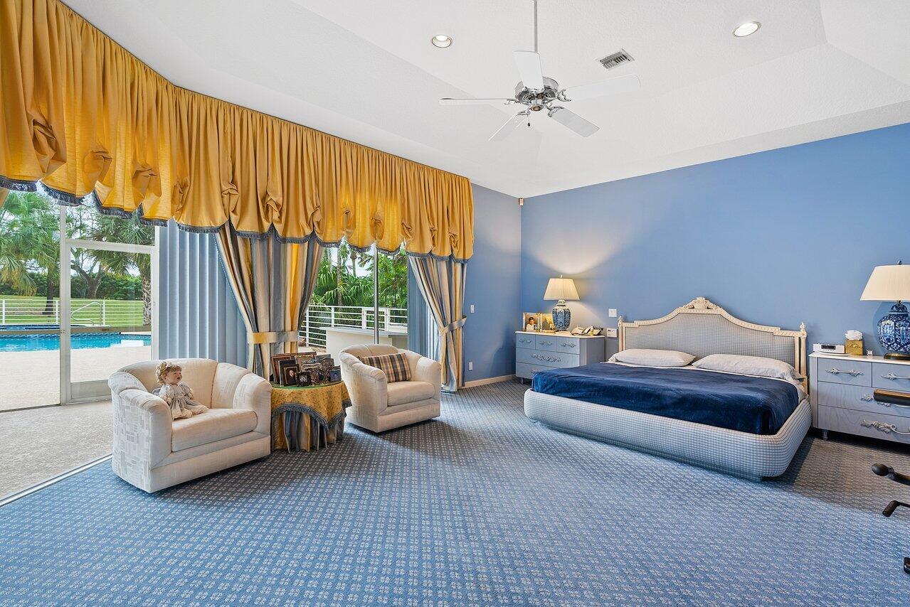 4816 Bocaire Boulevard