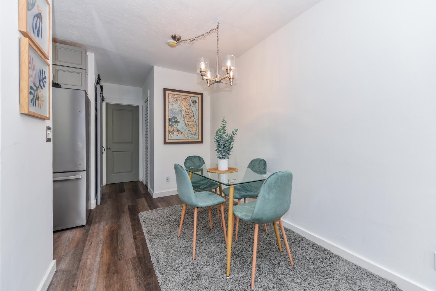 301 E Mcnab Road 215