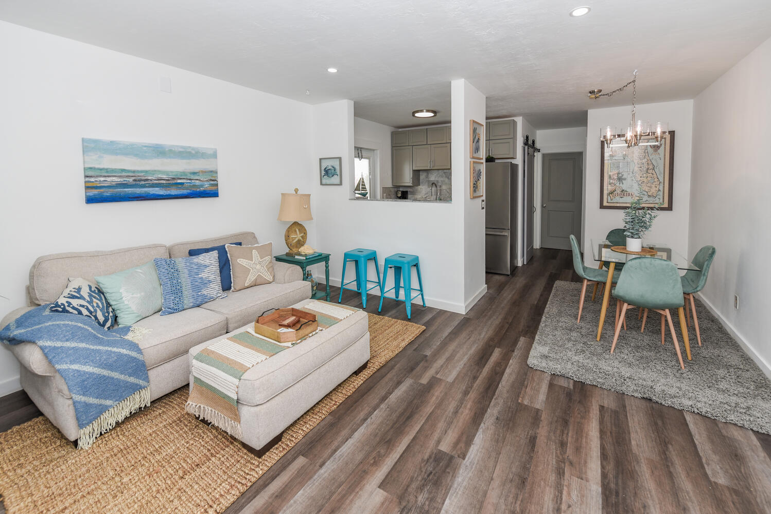 301 E Mcnab Road 215