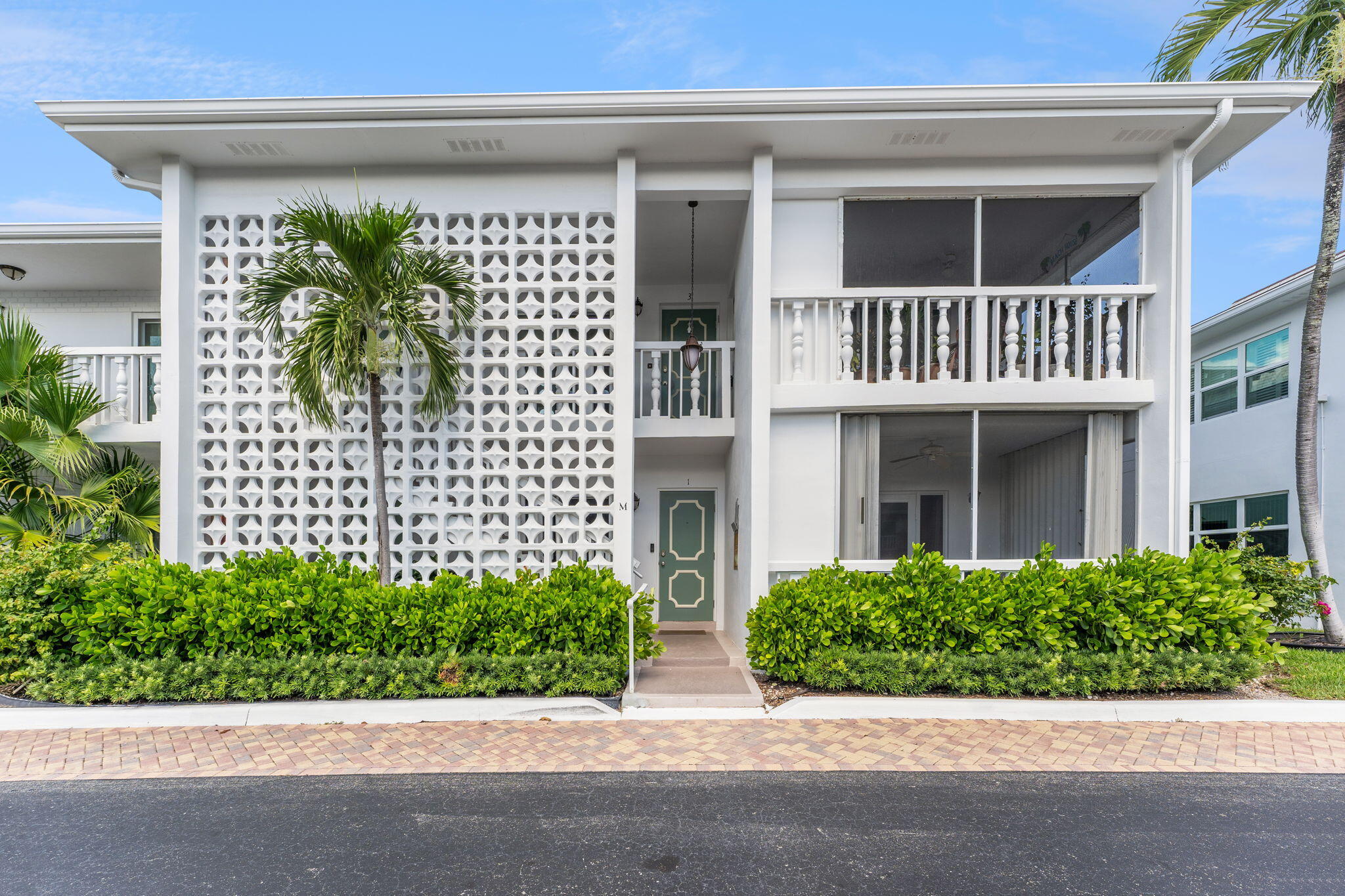 4201 S Ocean Boulevard M4